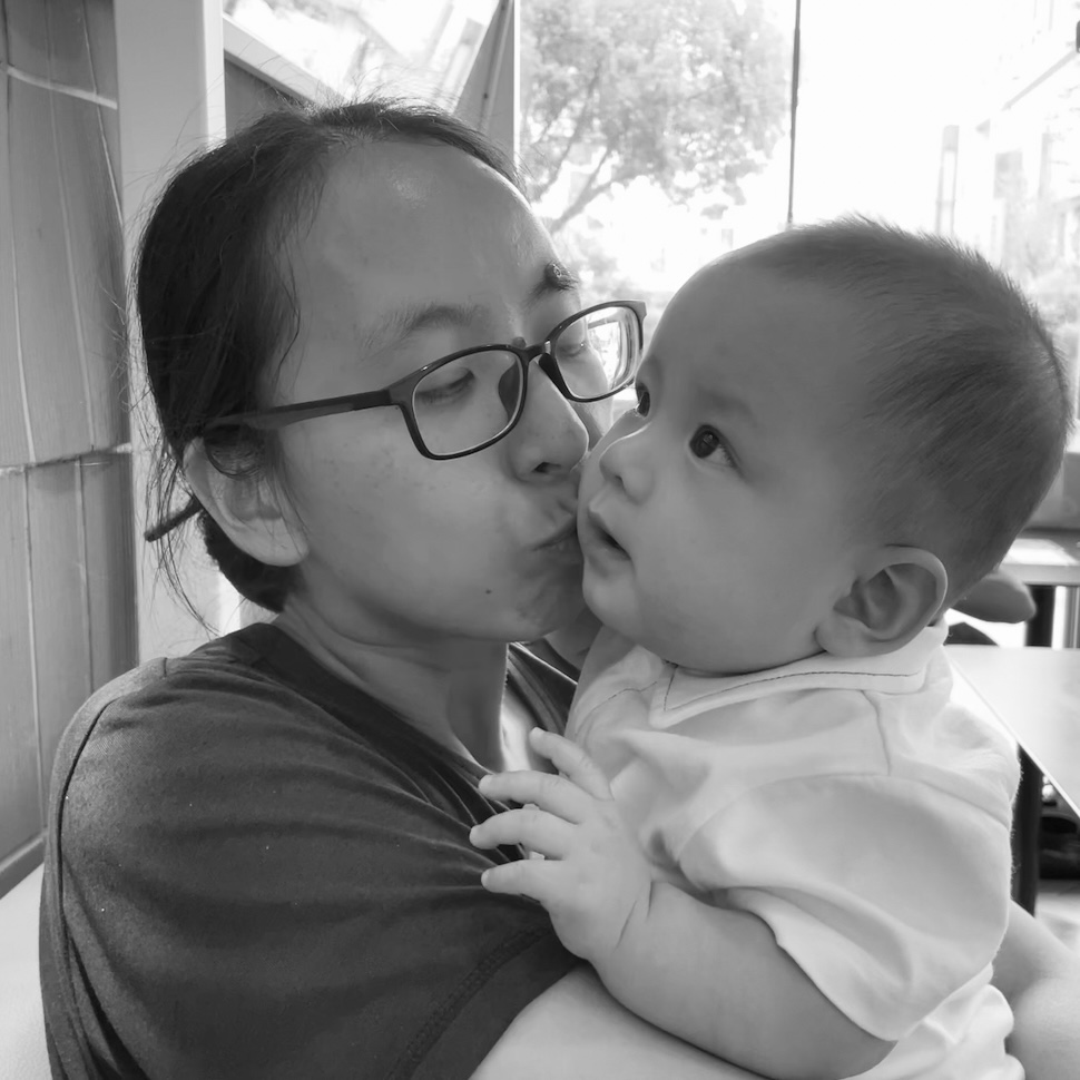 Fig 4: Xiaoxiao kissing Bear